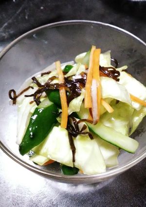 キャベツときゅうりの塩昆布〜♪-レシピのメイン写真