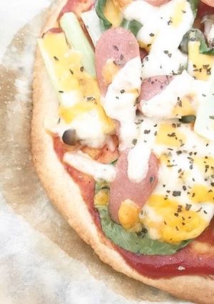 作り置きOK！もちっとカリッと米粉ピザ-レシピのメイン写真