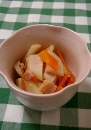コールラビとベーコンのことこと煮-レシピのメイン写真