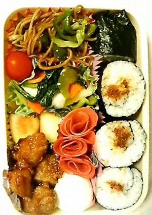 しっかり隙間埋め!お弁当クルクルハム-レシピのメイン写真