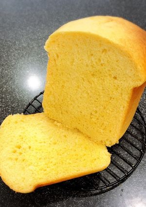 ウチのアレ♡HBで！ブリオッシュ風食パン-レシピのメイン写真