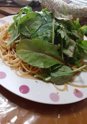 ペペロンチーノ(ベビーリーフ添え)-レシピのメイン写真