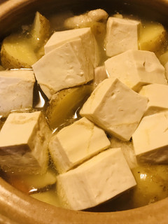 鶏肉と根菜の豆腐鍋-レシピのメイン写真