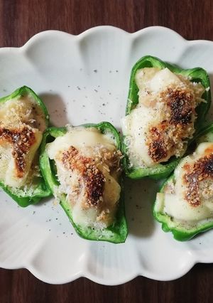 残りシチューでピーマンポテト焼き*･-レシピのメイン写真