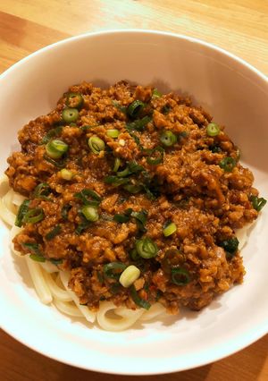 冷凍ハンバーグアレンジ☆ジャージャー麺-レシピのメイン写真