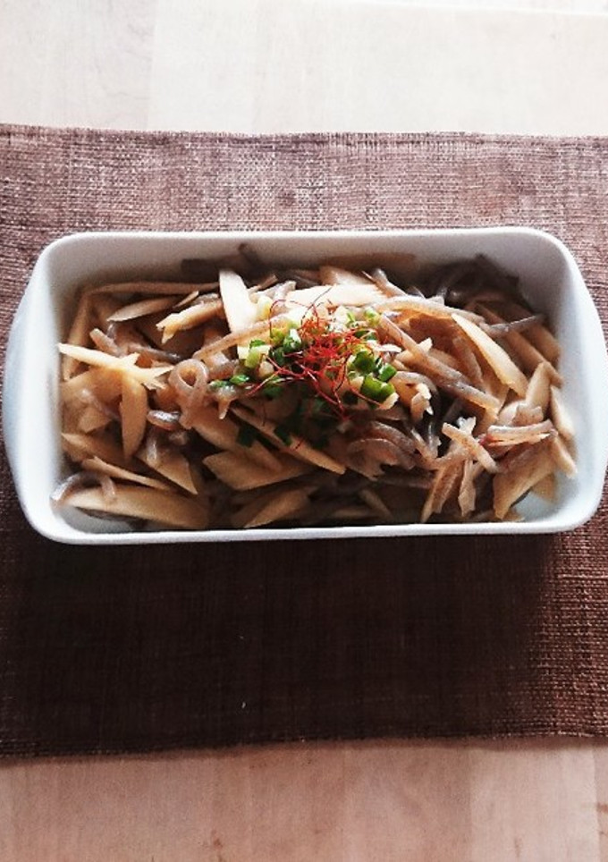簡単♥️ゴボウとこんにゃくの煮物-レシピのメイン写真