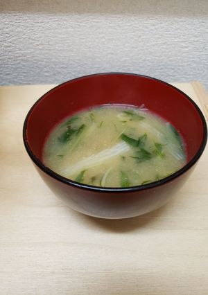 シャキシャキっ!水菜と長いもの味噌汁-レシピのメイン写真