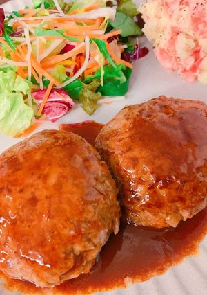 本格☆絶品ハンバーグ◡̈⋆*-レシピのメイン写真
