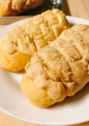 市販のロールパンで！米粉のメロンパン-レシピのメイン写真