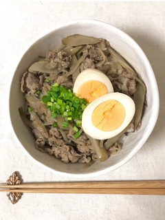 新ごぼうの牛しぐれ丼 ~味玉とともに~-レシピのメイン写真