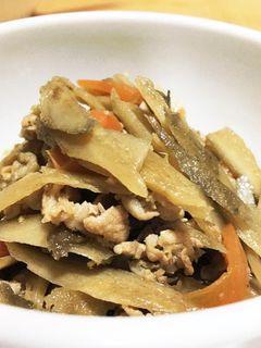 根菜と豚バラ肉の炒め煮-レシピのメイン写真