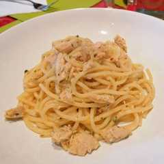 รูปของ ツナとレモンのパスタ