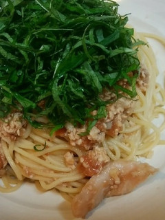 ひき肉と梅干しの大葉でさっぱり簡単パスタ-レシピのメイン写真