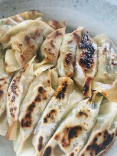人参の葉で焼き餃子-レシピのメイン写真