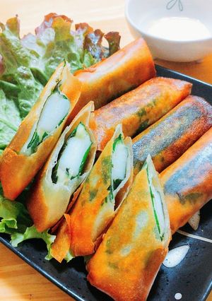 お餅でおつまみ♪もちチーズ春巻き-レシピのメイン写真