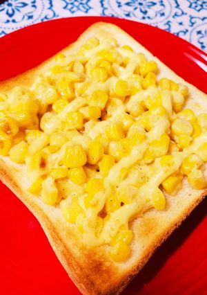 コーンマヨトースト-レシピのメイン写真