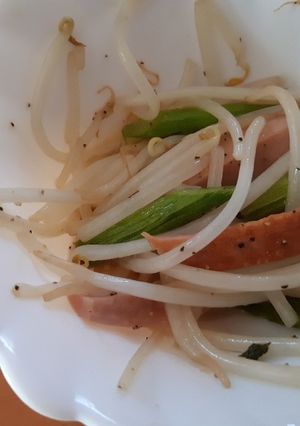 魚肉ソーセージともやしとアスパラ炒め-レシピのメイン写真