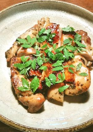 鶏もも肉のロースト木の芽（山椒の葉）塩麹-レシピのメイン写真