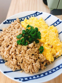 菜箸でくるくる◎ふんわり極上鶏そぼろ-レシピのメイン写真