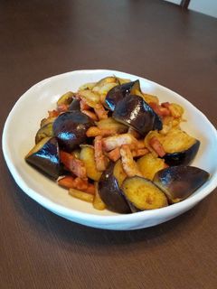 なすとベーコンのカレー炒め-レシピのメイン写真