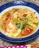 レタスとトマトで簡単ヌードル☆カップ麺で