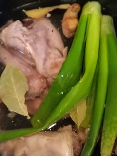 意外と簡単! 鶏ガラスープ-レシピのメイン写真