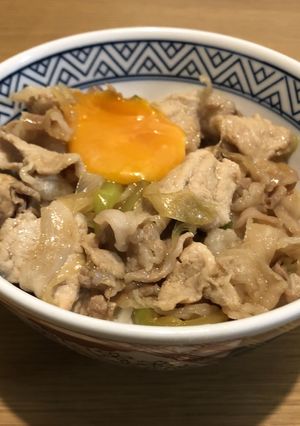 伝説のすた丼☆豚肉とニンニク☆ごはん無限-レシピのメイン写真