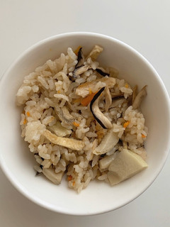ツナをつかった五目炊き込みご飯-レシピのメイン写真