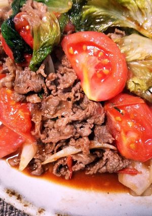 牛肉とトマトとレタスのオイスター炒め-レシピのメイン写真