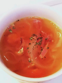 トマト嫌いでも食べる!簡単玉ねぎスープ-レシピのメイン写真