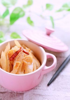 免疫力UP常備菜！セロリのペペロンチーノ-レシピのメイン写真