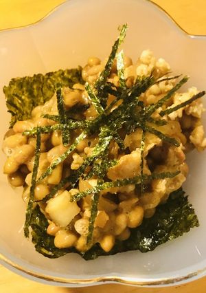 毎日の納豆●鶏むね肉の肉味噌+海苔-レシピのメイン写真