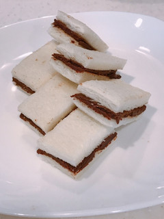 ジプロックで簡単!食パンで生チョコサンド-レシピのメイン写真