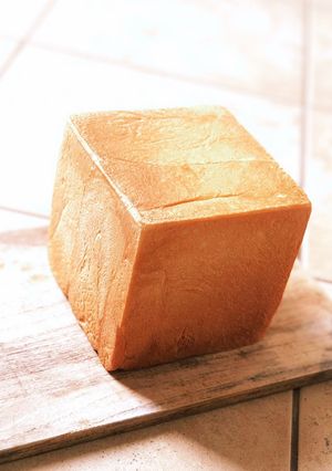 手ごね◎HB◎ふんわり甘いリッチな食パン-レシピのメイン写真