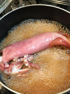 お手軽! スルメイカゴロいり丸ごと煮付け-レシピのメイン写真