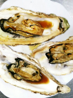 焼き牡蠣~グリルで♪殻1枚の牡蠣-レシピのメイン写真