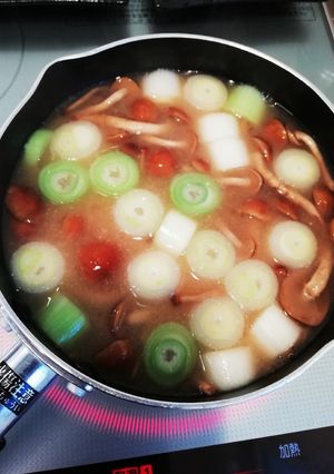 水から☆アゴと昆布だしのなめこの味噌汁-レシピのメイン写真