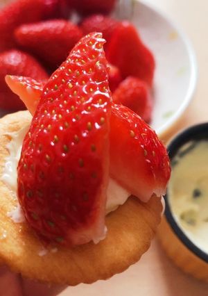 いちごのオシャレクラッカー-レシピのメイン写真