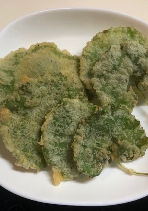 美味しいフキの葉丸ごと天ぷら-レシピのメイン写真