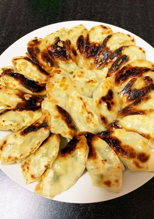 酢で食べる!唐辛子味噌餃子-レシピのメイン写真