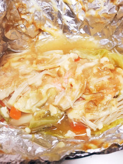 北海道名物☆マヨ味噌で鮭のちゃんちゃん焼-レシピのメイン写真