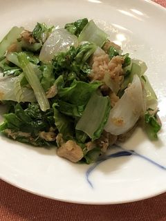 べか菜と玉ねぎのツナマヨ炒め-レシピのメイン写真