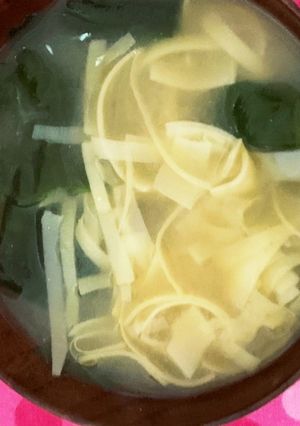無駄無し♪春の味♪筍の穂先の姫皮の味噌汁-レシピのメイン写真