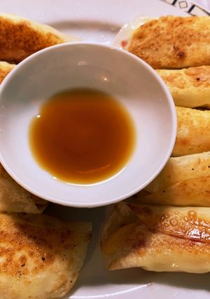 餃子の皮でパプリカのチーズ包み-レシピのメイン写真