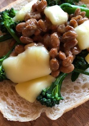 納豆とブロッコリーのトースト-レシピのメイン写真