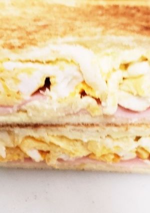 フライパンで簡単♪パン1枚でホットサンド-レシピのメイン写真