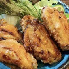 รูปของ バターとナンプラーの風味!ベトナムチキン
