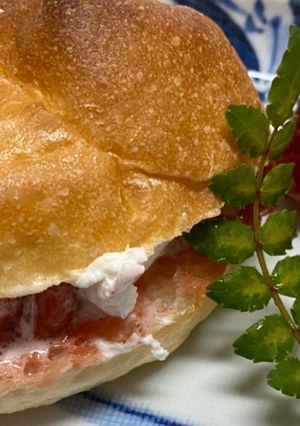 いちごジャムとクリームバーガー-レシピのメイン写真