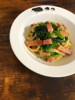 ほうれん草とベーコンの焼うどん-レシピのメイン写真