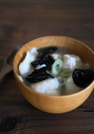 鶏肉と大和芋団子の薬膳スープ-レシピのメイン写真